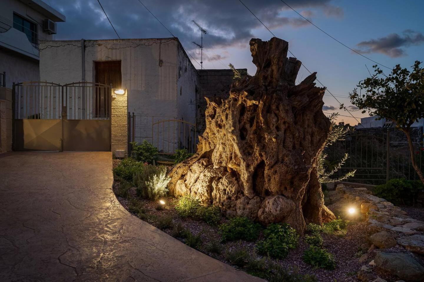 Physis Country House Near Matala Beach & Faistos Kouses Exterior photo