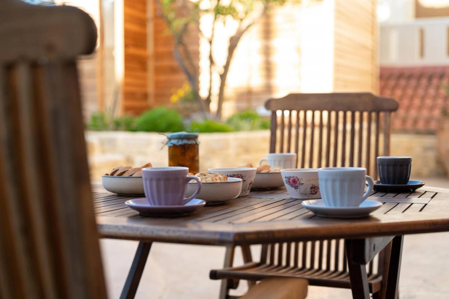 Physis Country House Near Matala Beach & Faistos Kouses Exterior photo